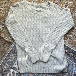 Old Navy Women's Light Gray Cable Knit Sweater